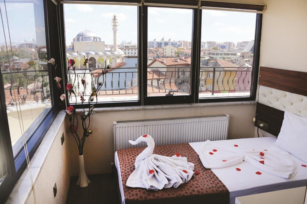 Mesnevi Hotel كونيا المظهر الخارجي الصورة