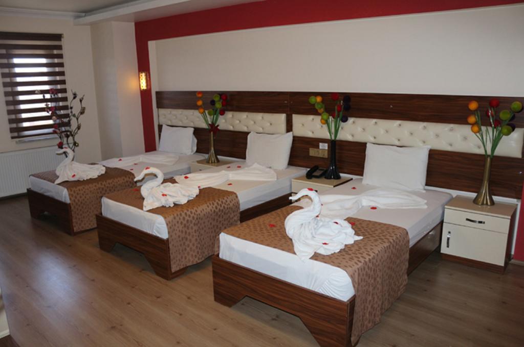 Mesnevi Hotel كونيا المظهر الخارجي الصورة