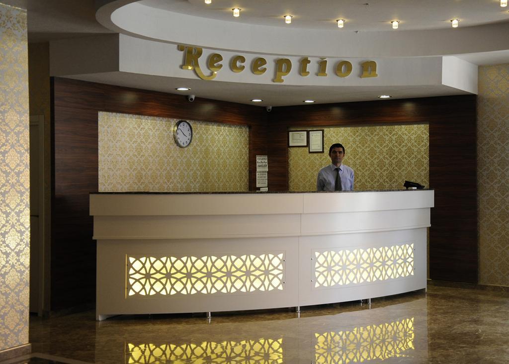 Mesnevi Hotel كونيا المظهر الخارجي الصورة