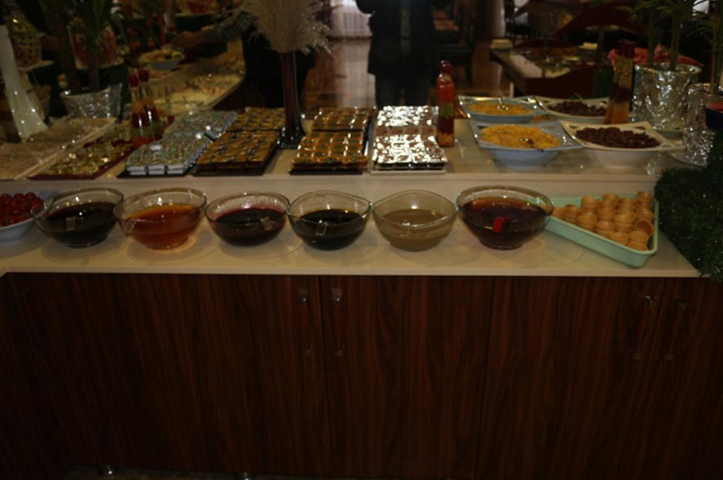 Mesnevi Hotel كونيا المظهر الخارجي الصورة